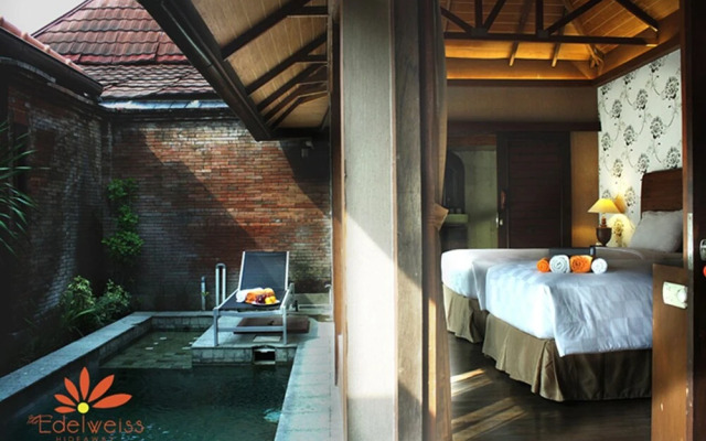 Chrome Hotel & Resort