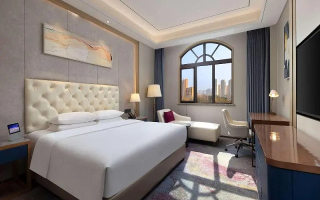 Ramada By Wyndham Zhumadian West Station – Guest Rooms – Zhumadian
