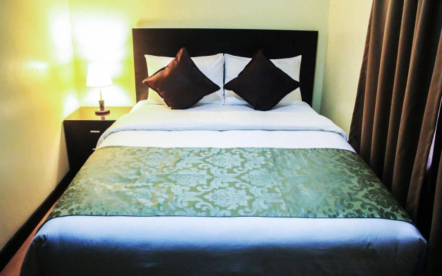 The Studio 18 Residences