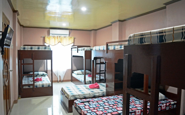 OYO 712 Island Hop Nido Hostel