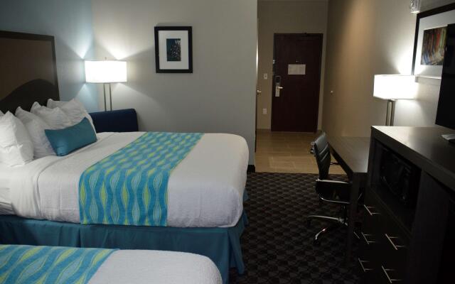 Best Western Plus Waller Hotel