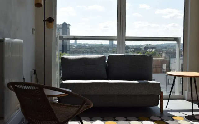 1 Bedroom Apartment in Canary Wharf