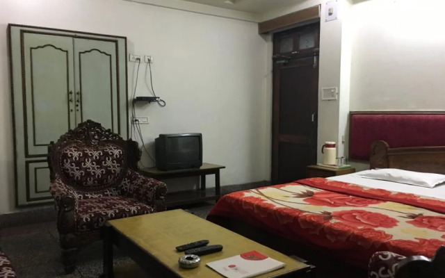 Hotel Samrat