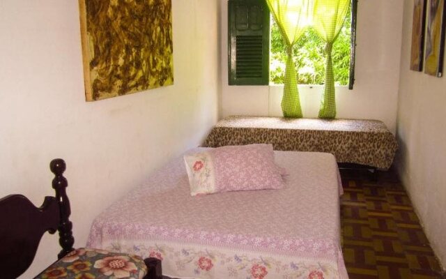 Canto dos Artistas Guest House