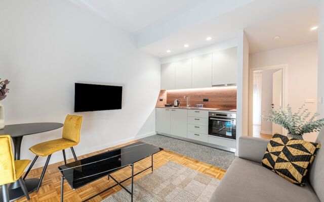 Phaedrus Living Luxury Flat Panormou