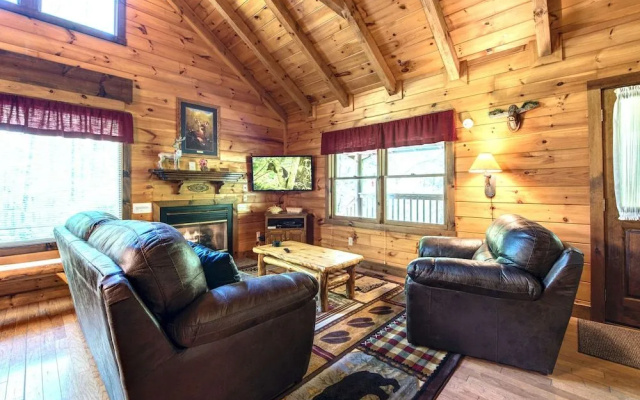 Fawn Cabin by Jackson Mountain Rentals