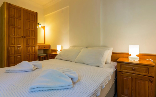 Calypso Cozy Suites