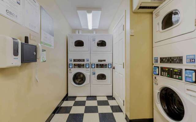 Extended Stay America Suites Chantilly Dulles