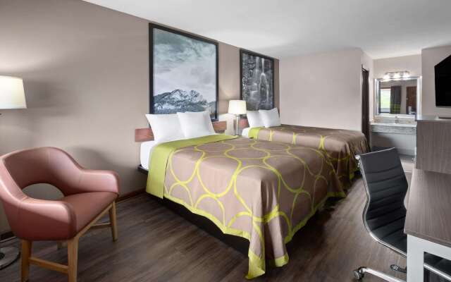 Super 8 By Wyndham Bridgeport/Clarksburg Area