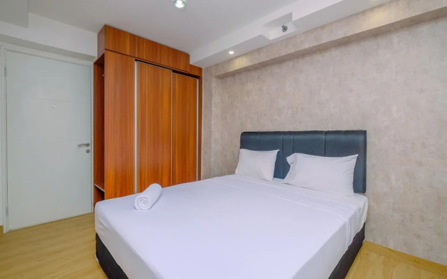 Nice And Strategic Studio At Bassura City Apartment