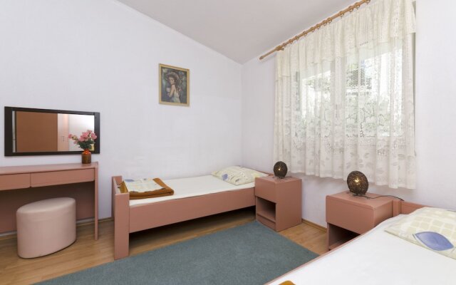 Apartment Smiljana