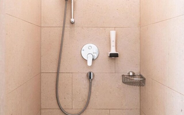 Amad Suite H Ggen in H Ggen