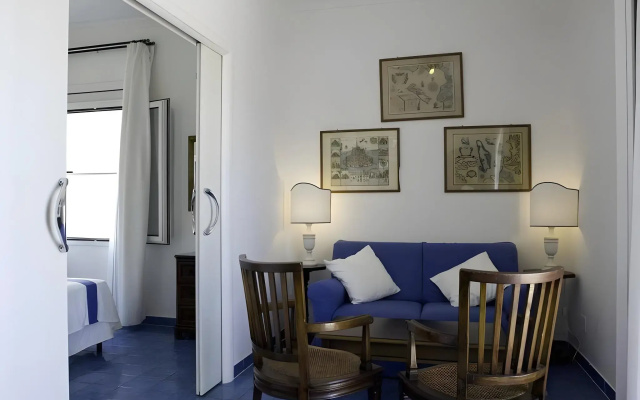 Grand Hotel Chiaia Di Luna
