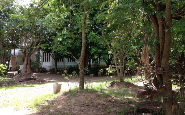 Young Coconut Garden Home Resort