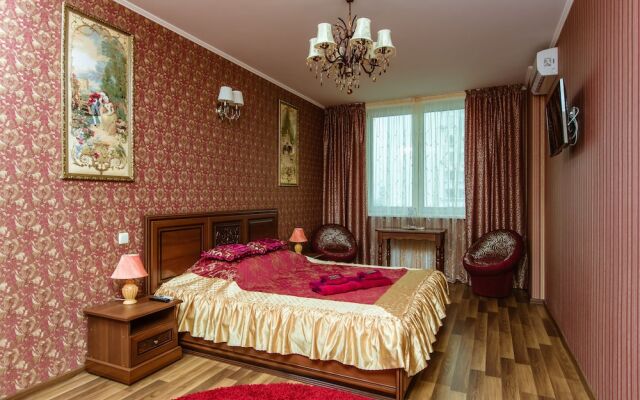 Отель Nadobu Hotel Poznyaki