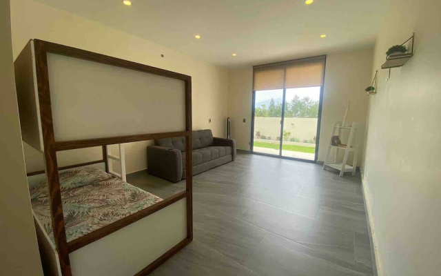 Casa Cuba - Spectacular Lake and Mountain View