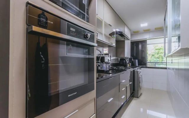 Apto com Piscina Wifi Ar-condicionado e Garagem