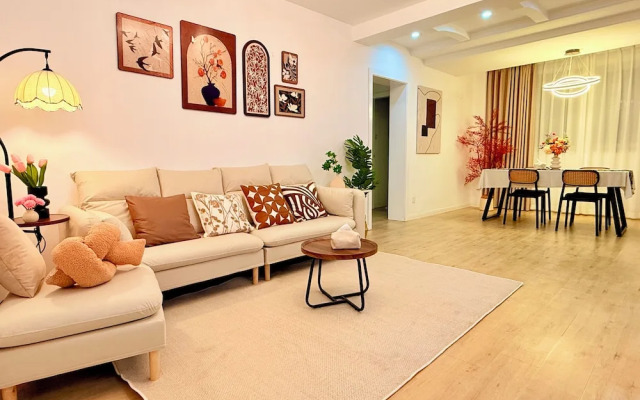 CityHome-3BRs 2Baths Jing'An Temple