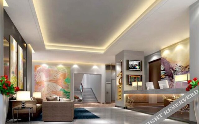 Sunshine Holiday Hotel