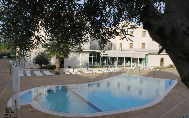 Pietre Nere Resort