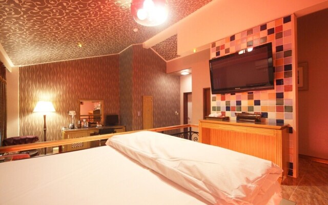 Damyang Gallery Self Check-in Motel