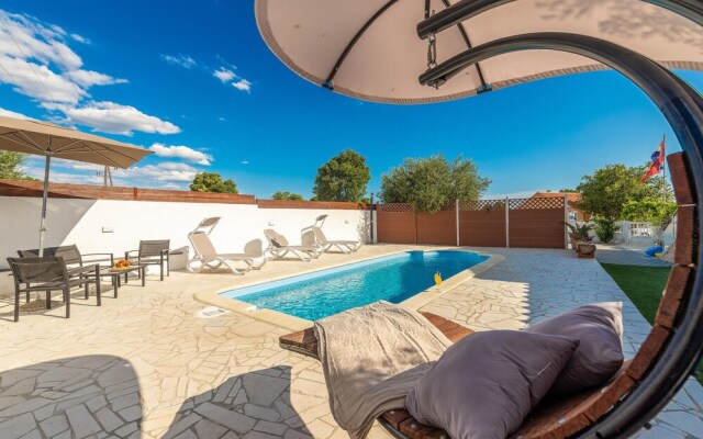 Stunning Apartment in Vrana With Wifi and 2 Bedrooms