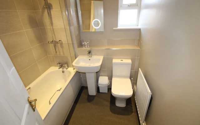 Plawsworth Aparthotel