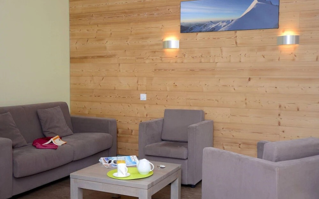 Nice apartment with a dishwasher in the center of Vaujany