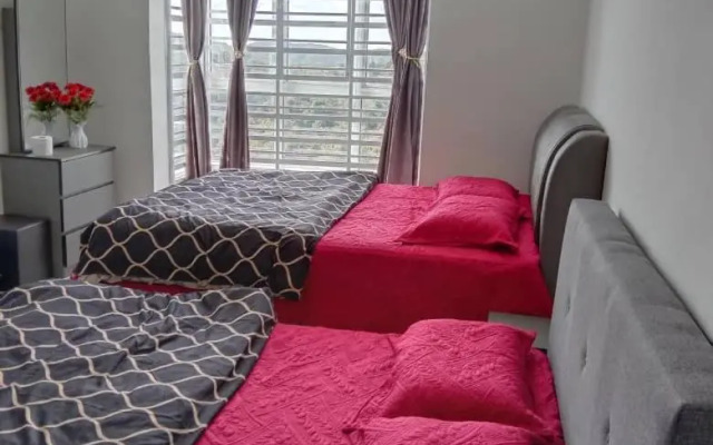 Ramadhina Eagle Eye View Home2stay Emerald Avenue