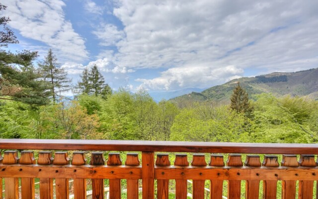 Natures Embrace Chalet