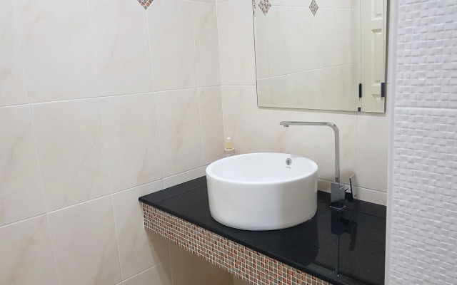 Mountain Seaview Luxury Apartments