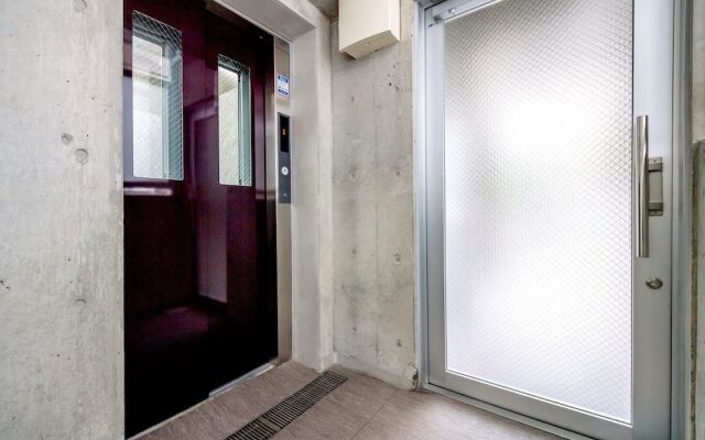 Little Island Okinawa Asahibashi