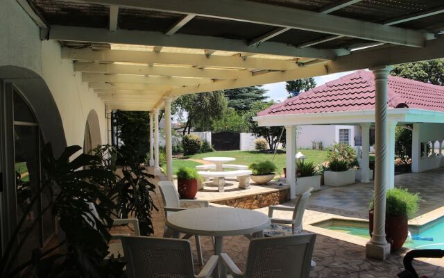 11 Eland Guest House