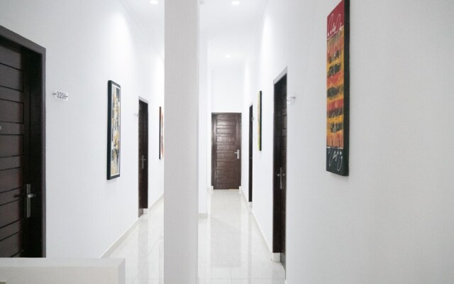 OYO 974 Audi Inn Hotel