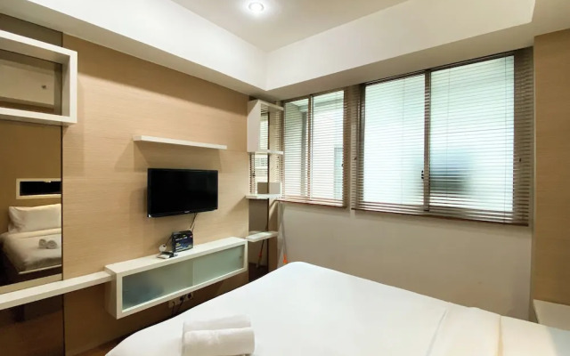 Modern Look And Comfort 2Br Kemang Village Apartment