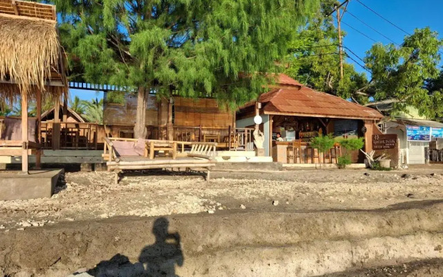 Oyo 1133 Gusung Indah Bungalow & Restaurant