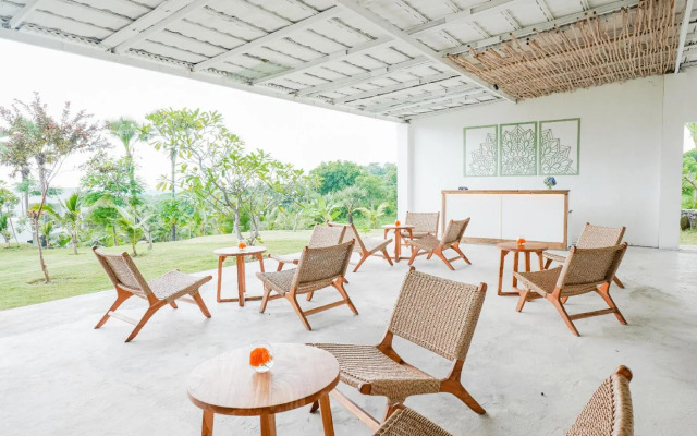 Palm Springs Bali Resorts