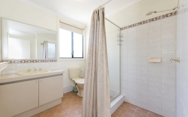 Uppy's Shack - Quiet Location Close to Beach Pet Friendly