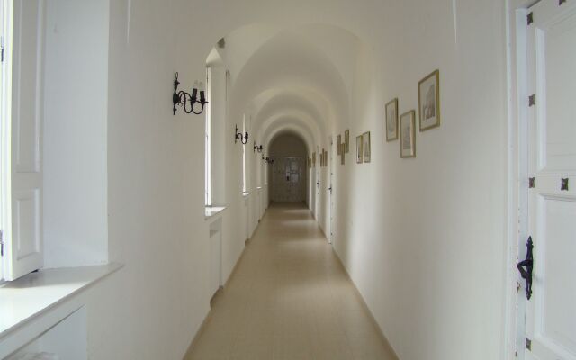 Hospedería Santa Cruz