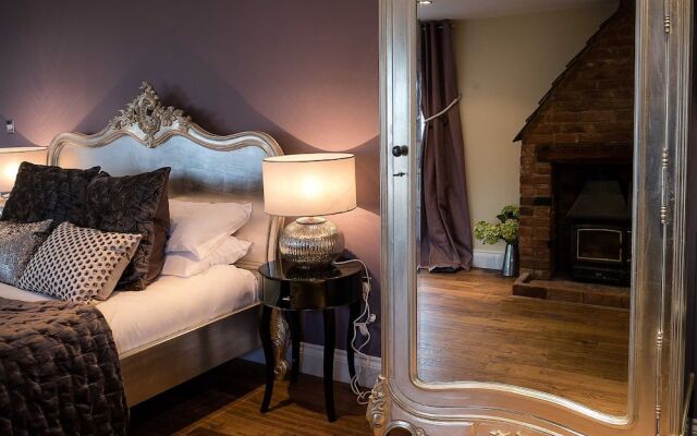 Vaulty Manor