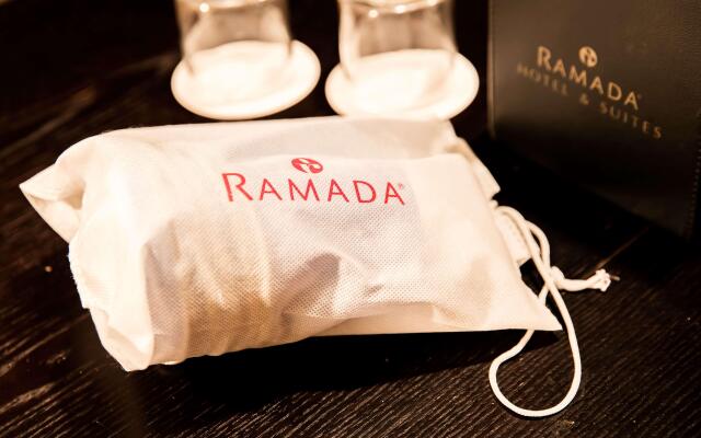 Ramada Hotels & Suites Seoul Namdaemun