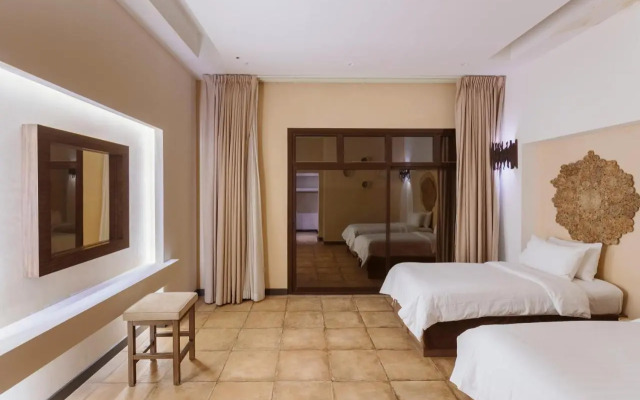 The Cliff Resort