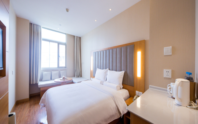Ji Hotel