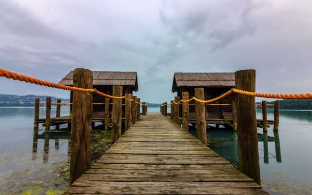 La Villa, Sure Hotel Collection by Best Western