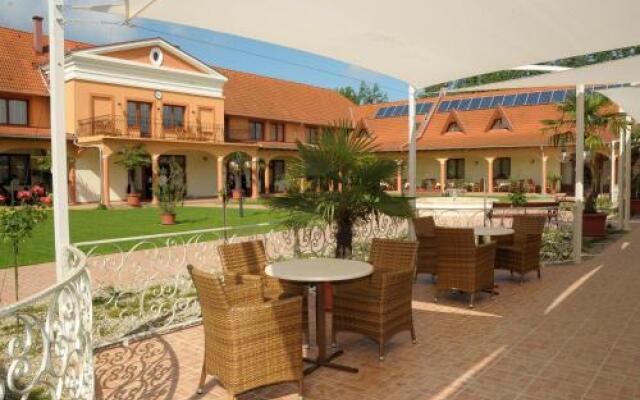 Vinum Hotel
