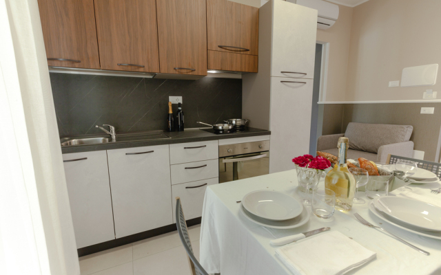 Alba Holiday Hotel & Residence