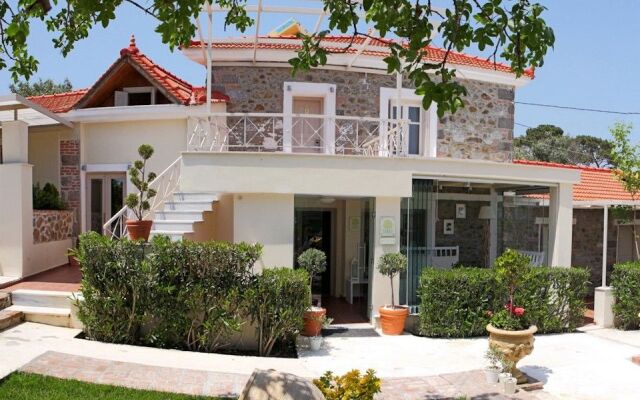 Ikies Lesvos
