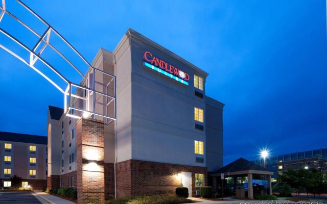 Candlewood Suites Washington Dulles Sterling by IHG