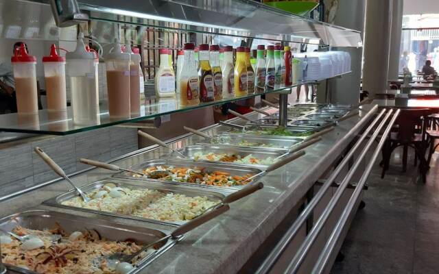 Hotel Cantinho Verde