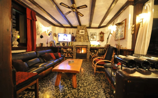 Hotel Residencia Aldosa